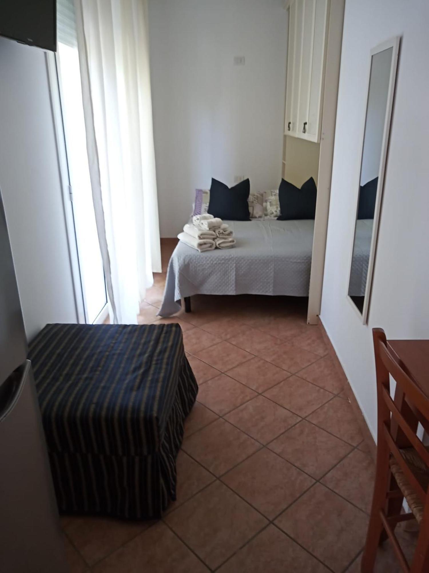Residence Marlin Riccione Exterior foto